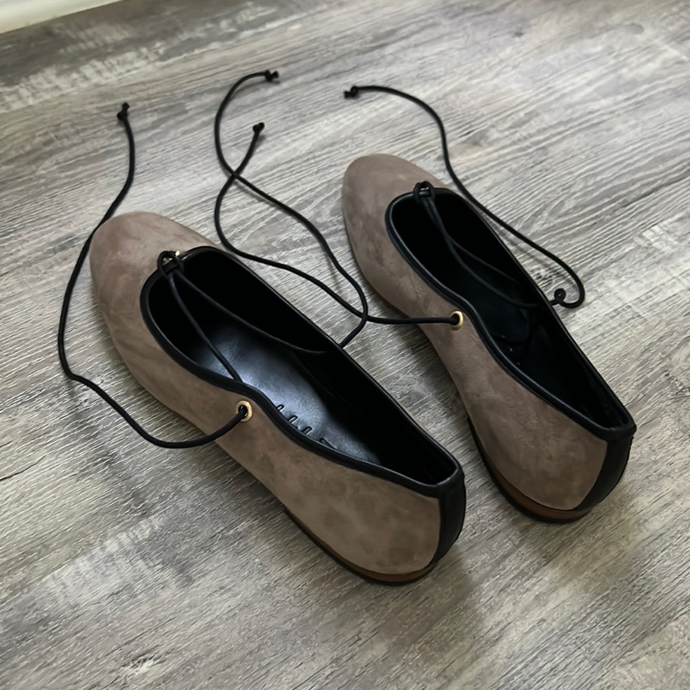 M Gemi - The Ondina - Size 39 - Brand New